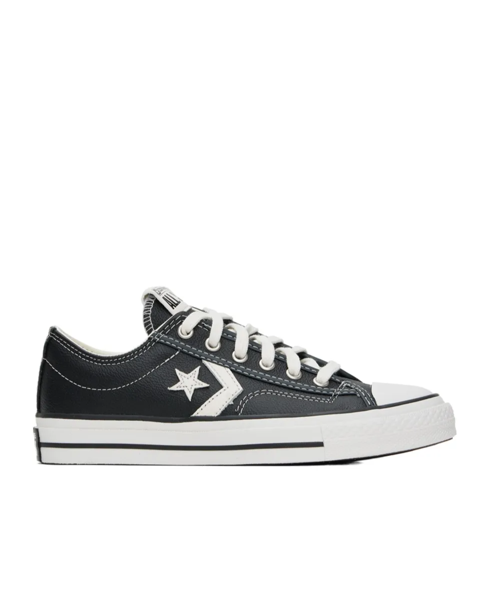 Star Pattern Low-Cut Skate Shoes