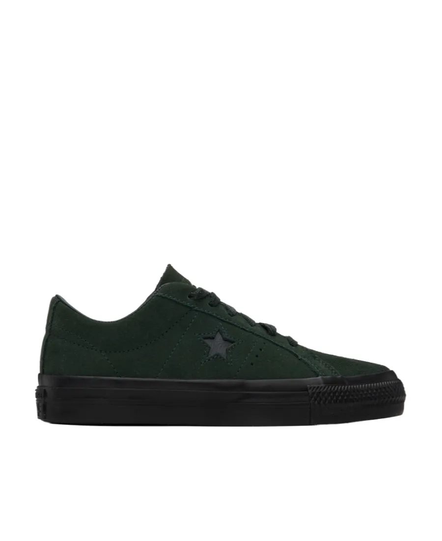 Star Pattern Low-Cut Skate Shoes