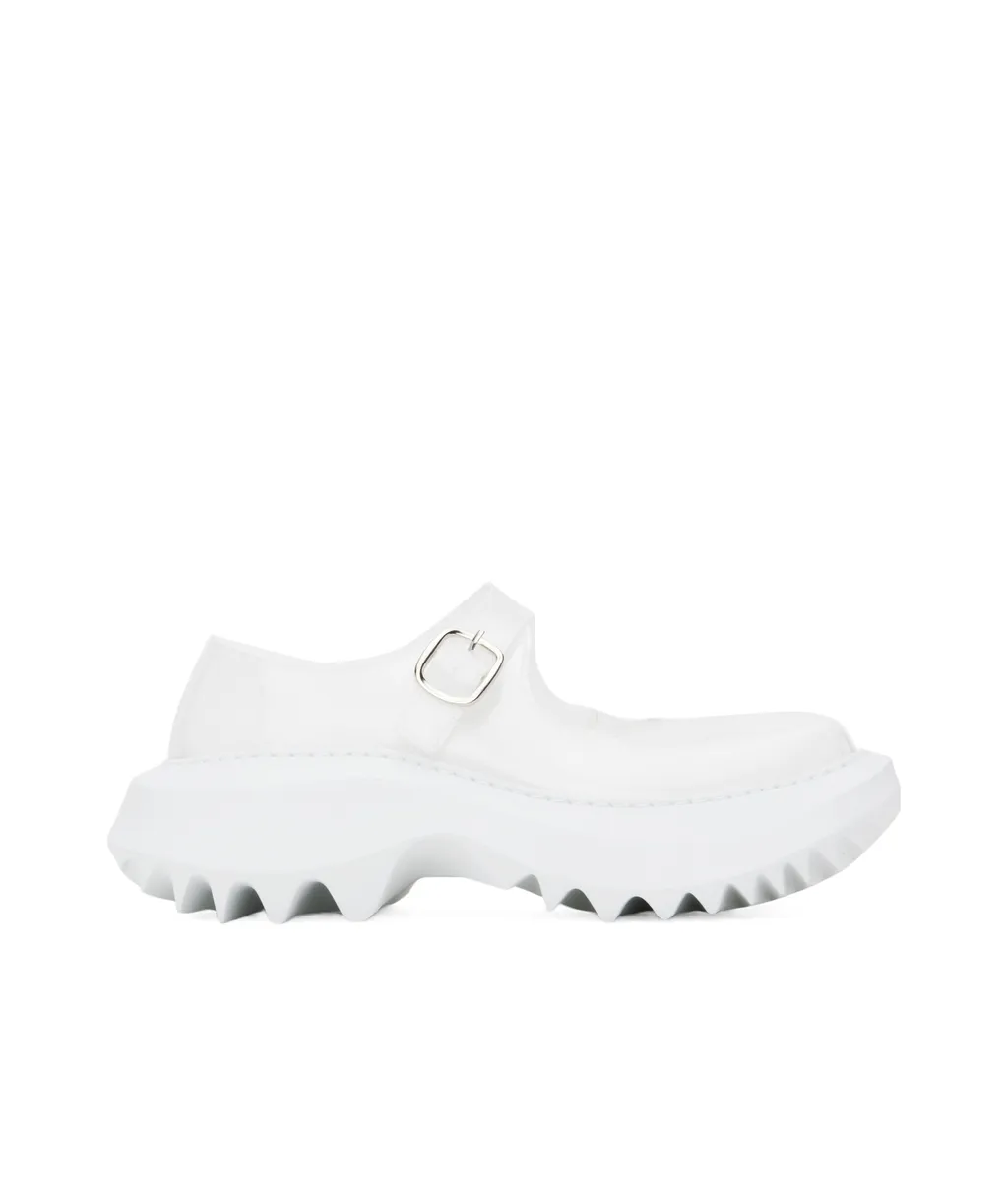 Eyelet Flats
