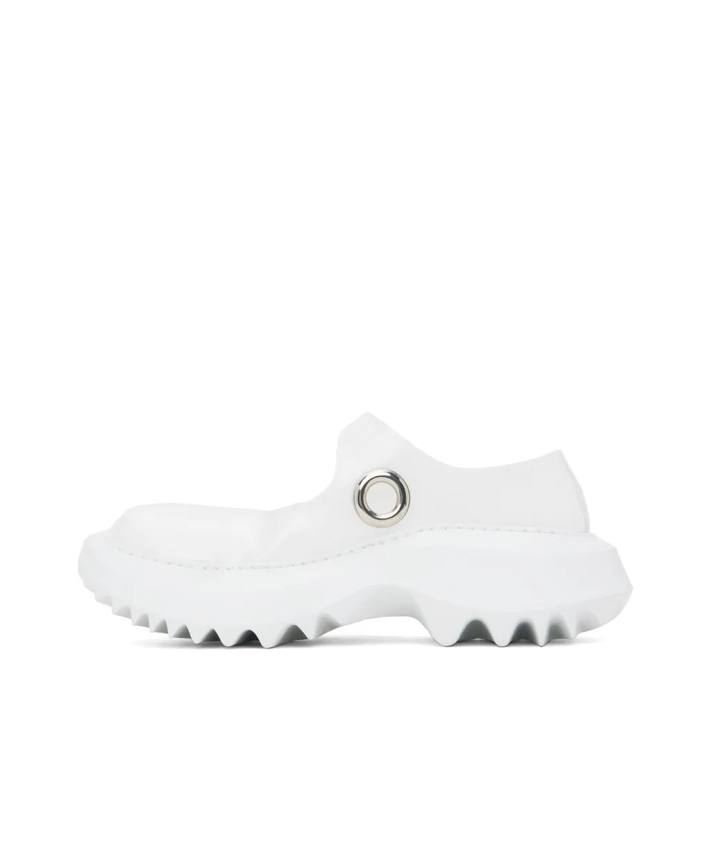 Eyelet Flats