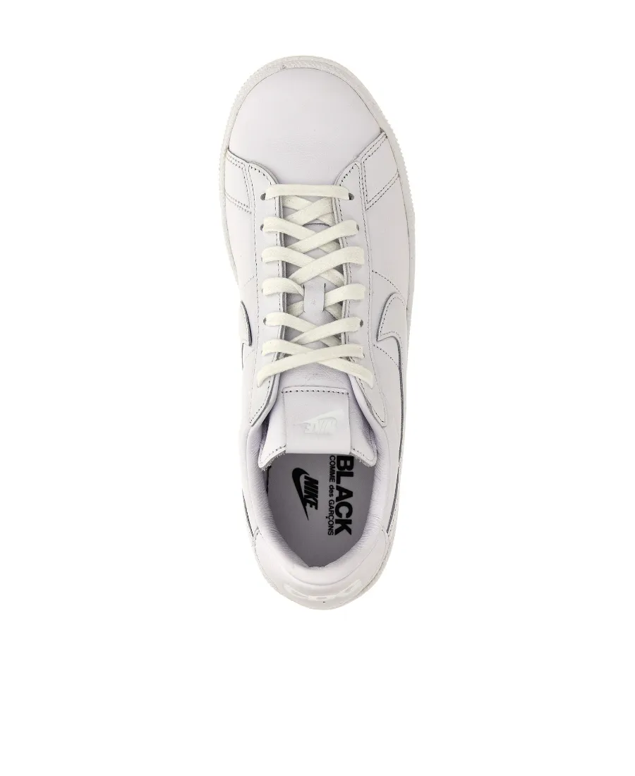 X Nike Swoosh Logo Lace-Up Sneakers