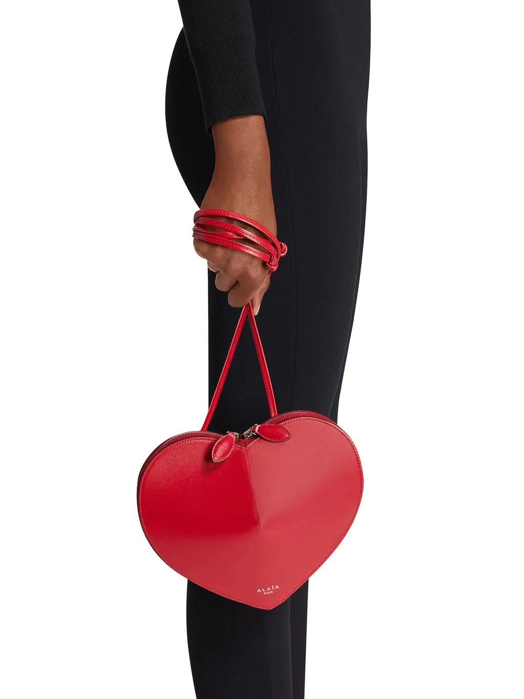 Laque Le Coeur Heart-Shape Bag