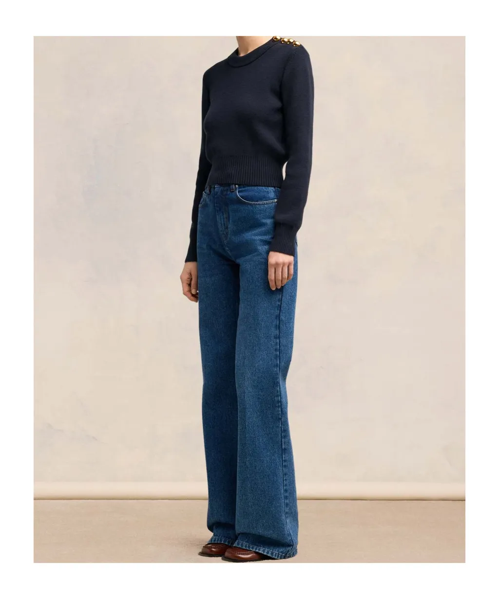 Button Embellished Crewneck Knitted Jumper
