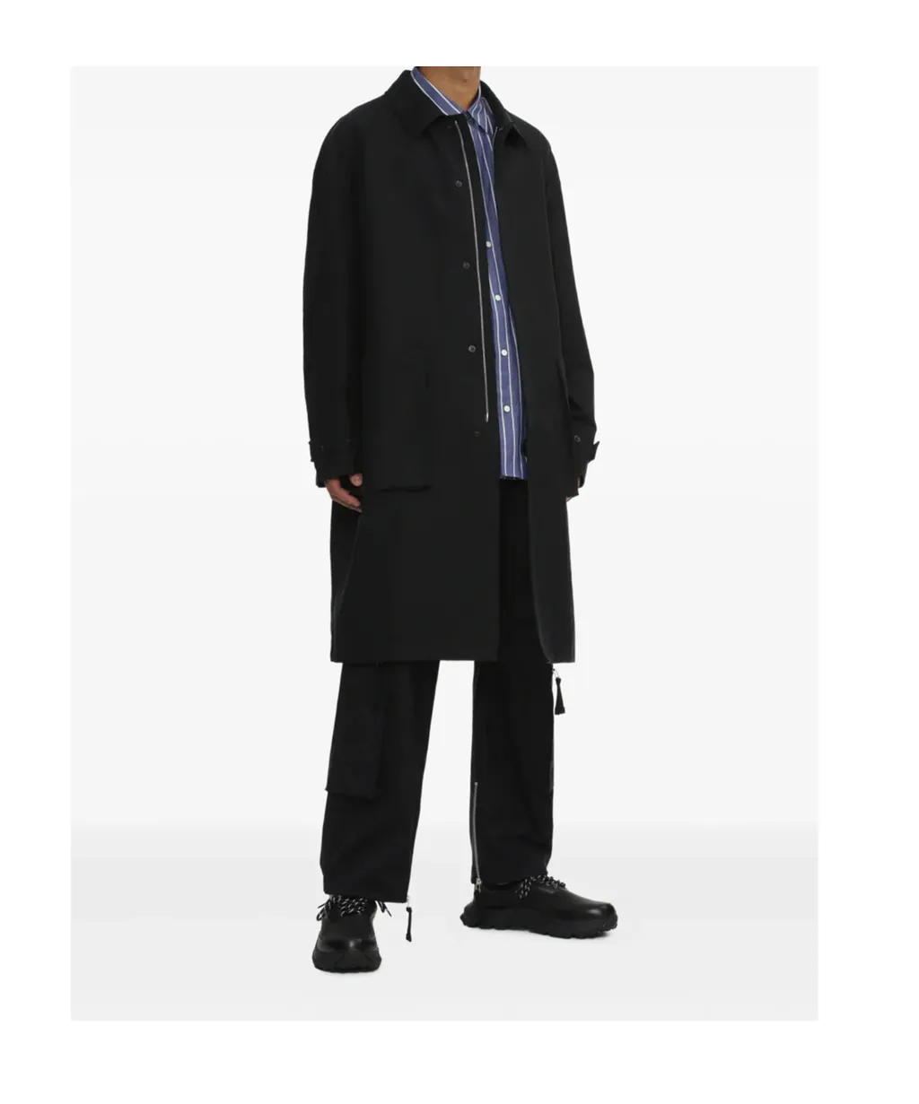 Long-Sleeved Windbreaker