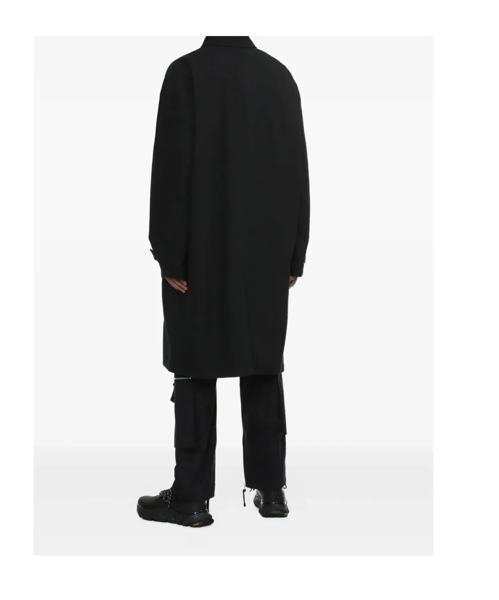 Long-Sleeved Windbreaker