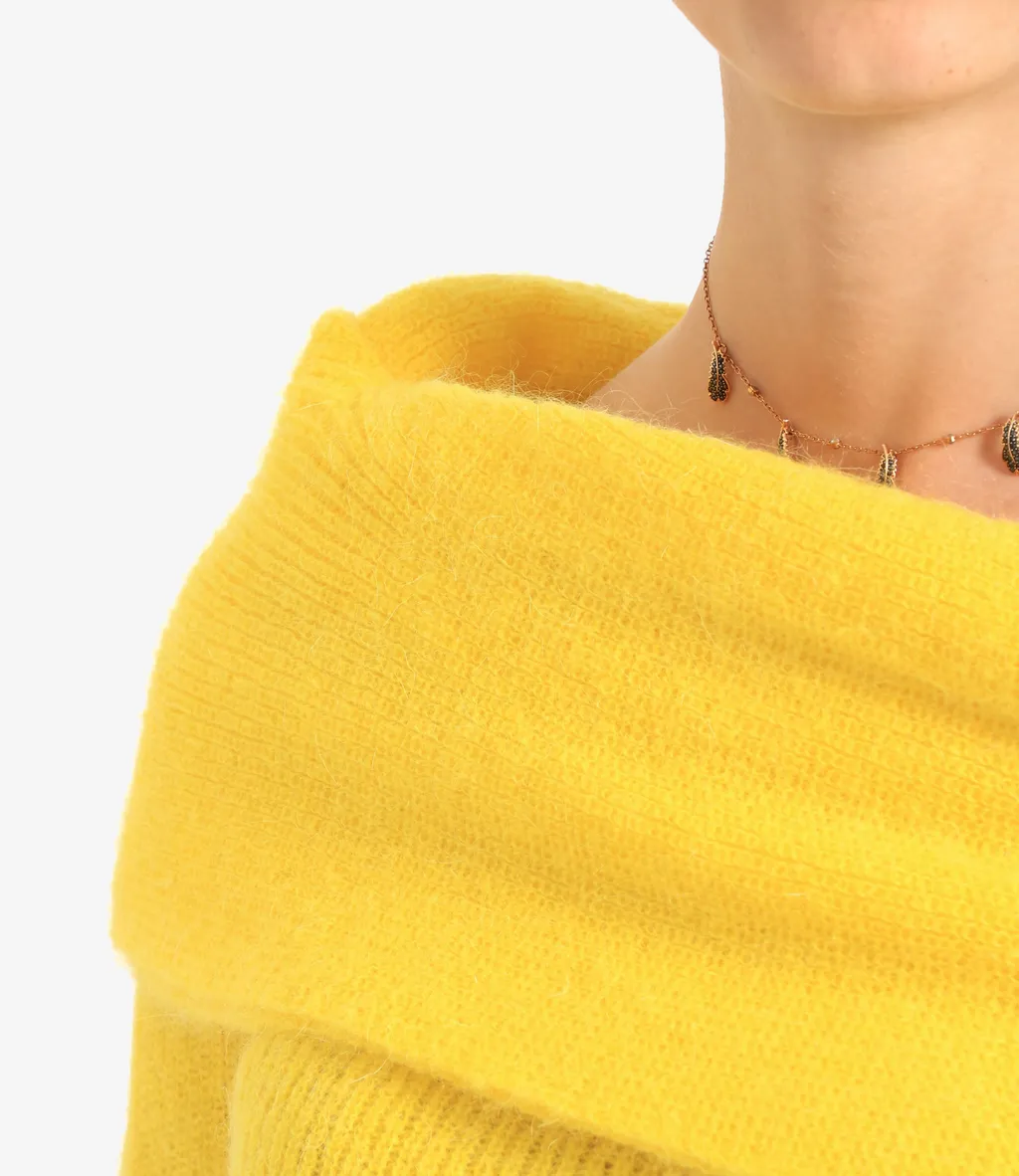 Off-The-Shoulder Knitted Jumper