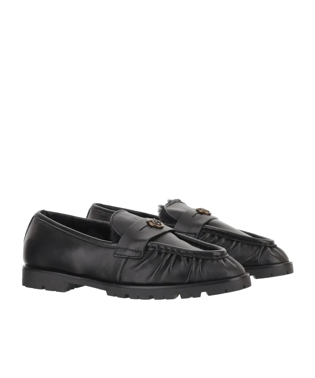 Love Birds Plaque Flat Shoes