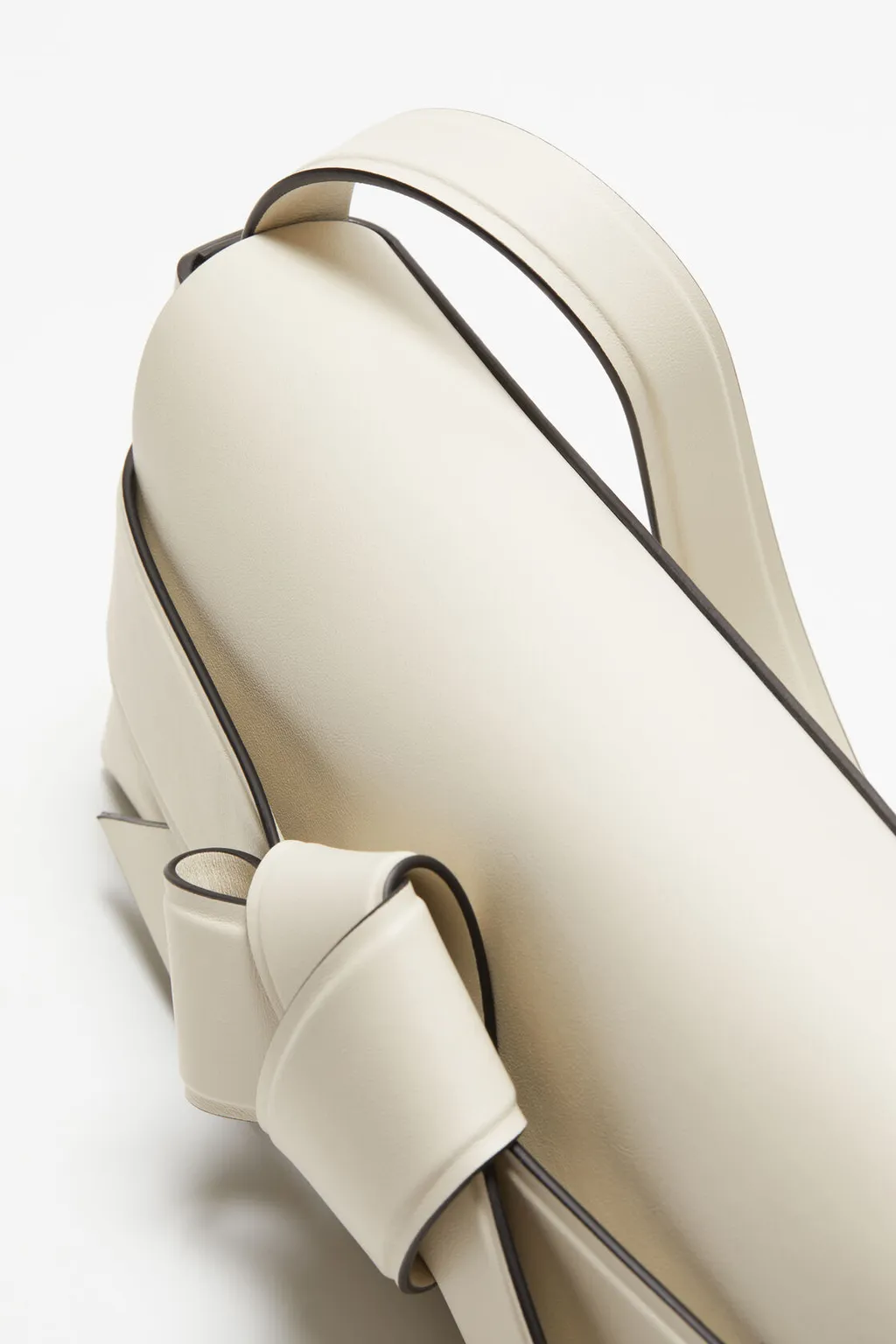 Musubi Knot Detailed Shoulder Bag