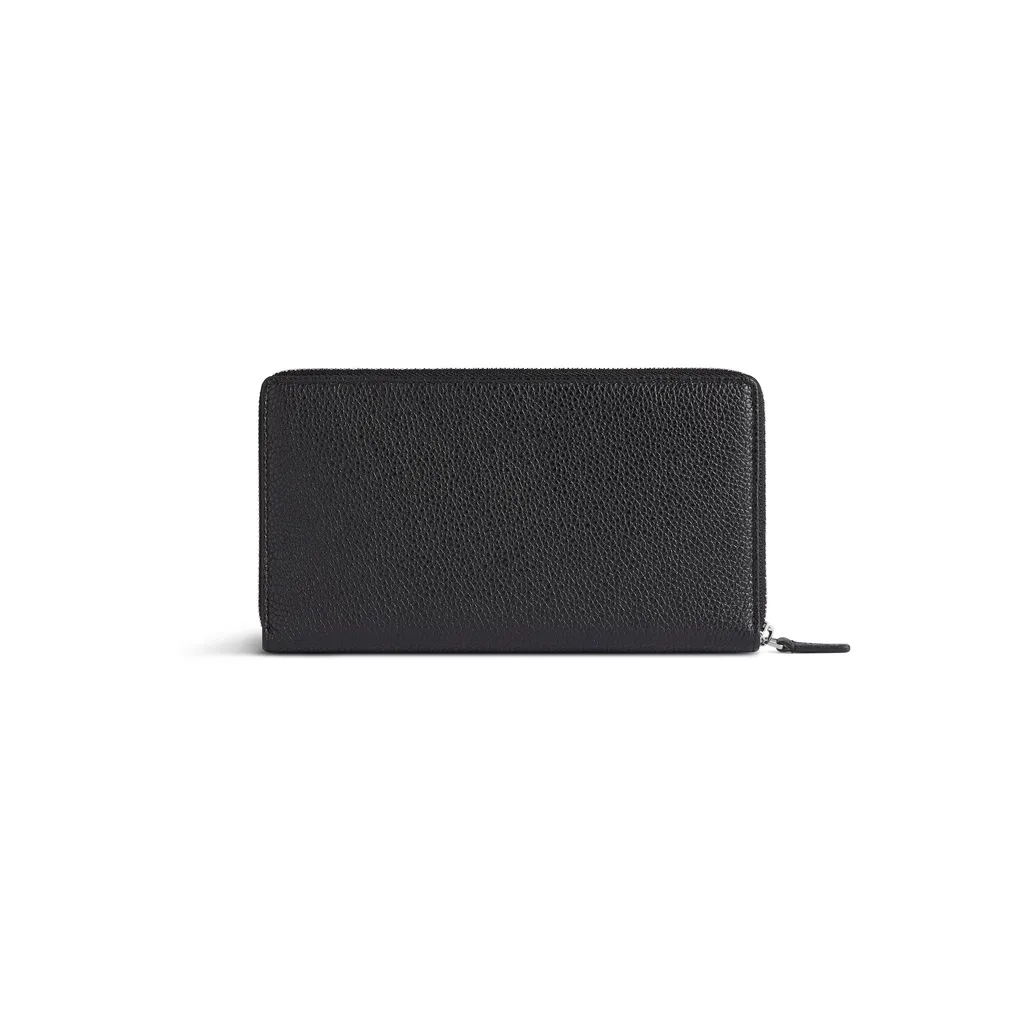 Credit Continental Zip Wallet