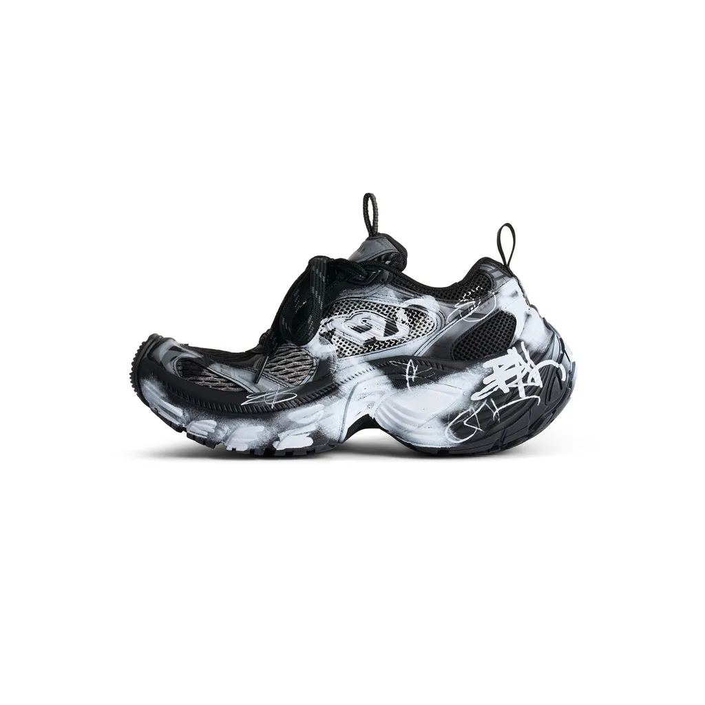 6Xl Graffiti Sneaker