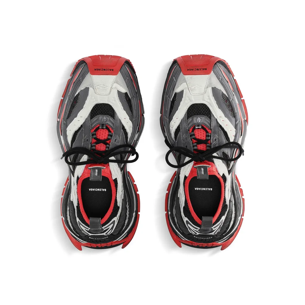 Platform Reduced Sneaker