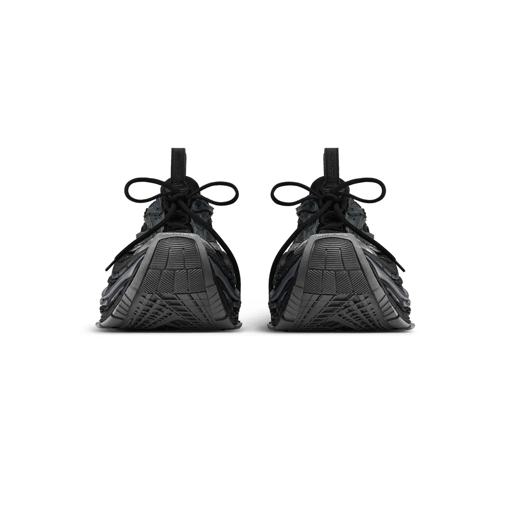 Platform Reduced Sneaker