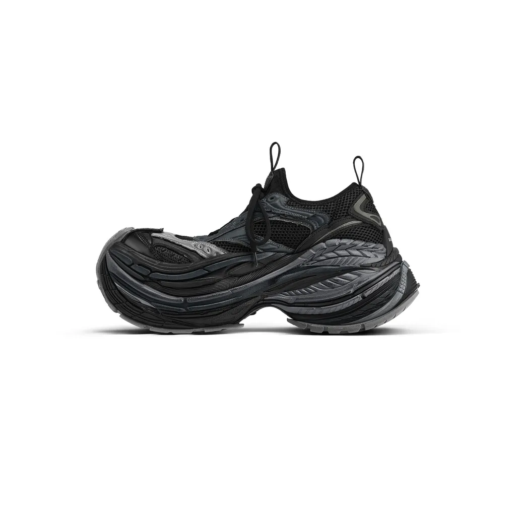 Platform Reduced Sneaker