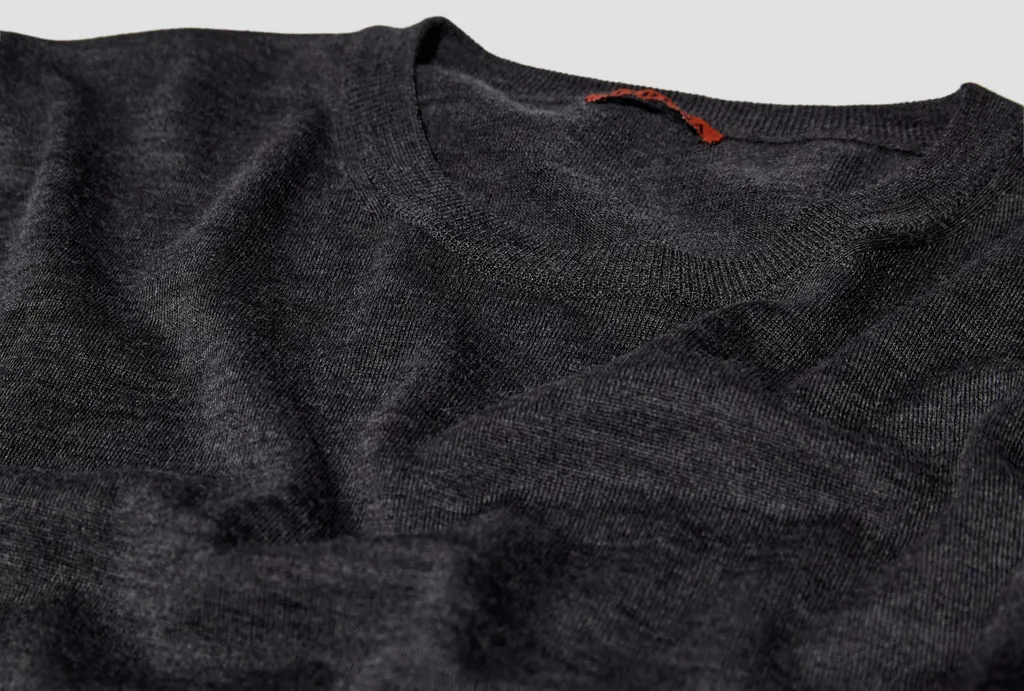 Round-Neck Long-Sleeve Knit Sweater