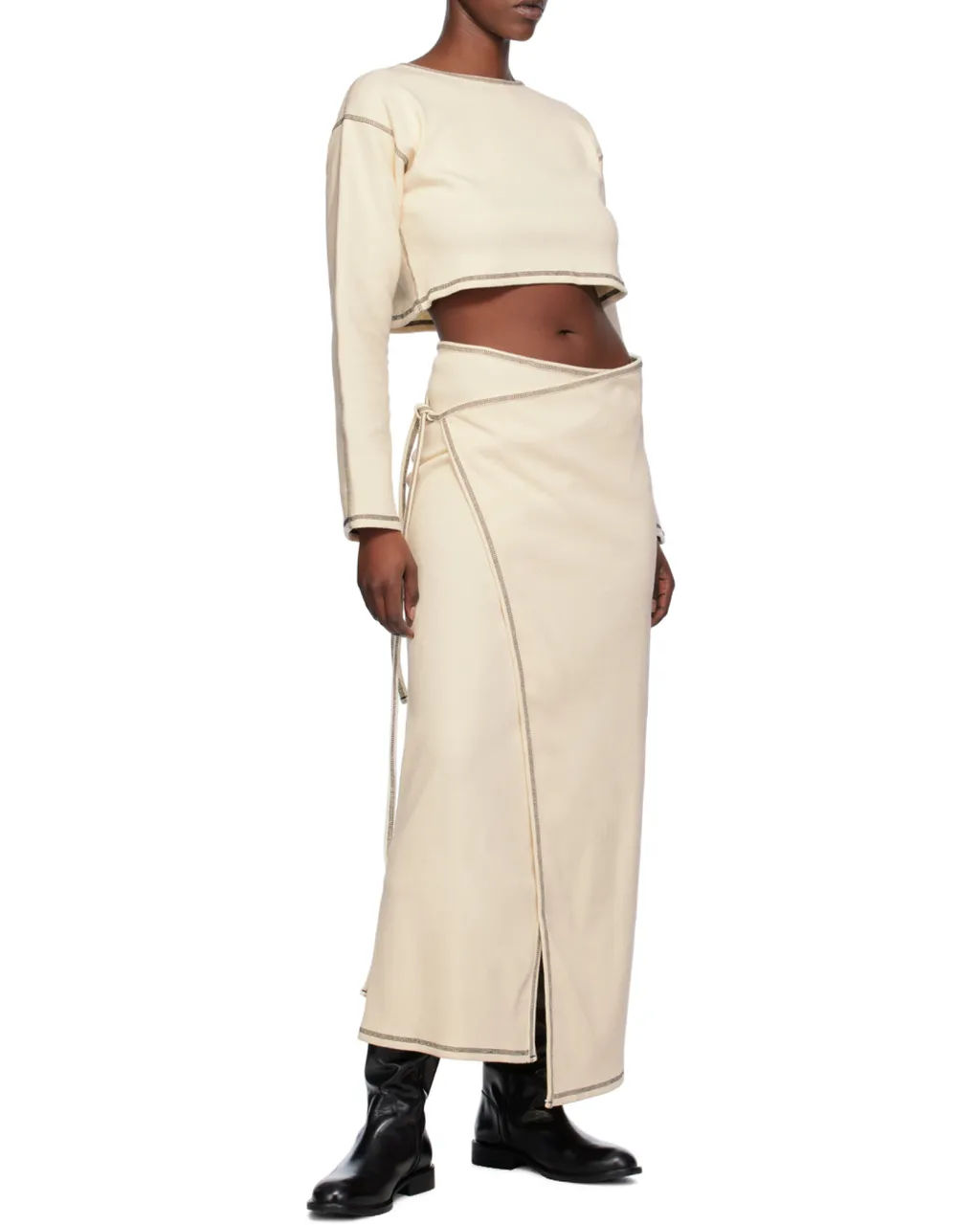 Round Collar And Long-Sleeved T-Shirt