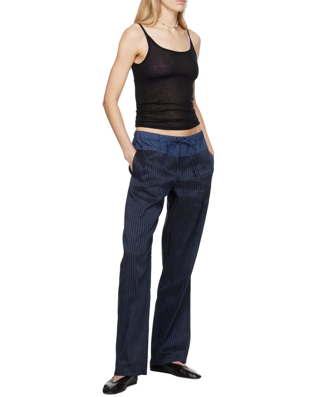 Low Round Neck Vest