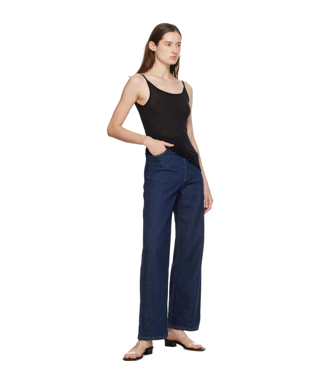 Low Round Neck Vest