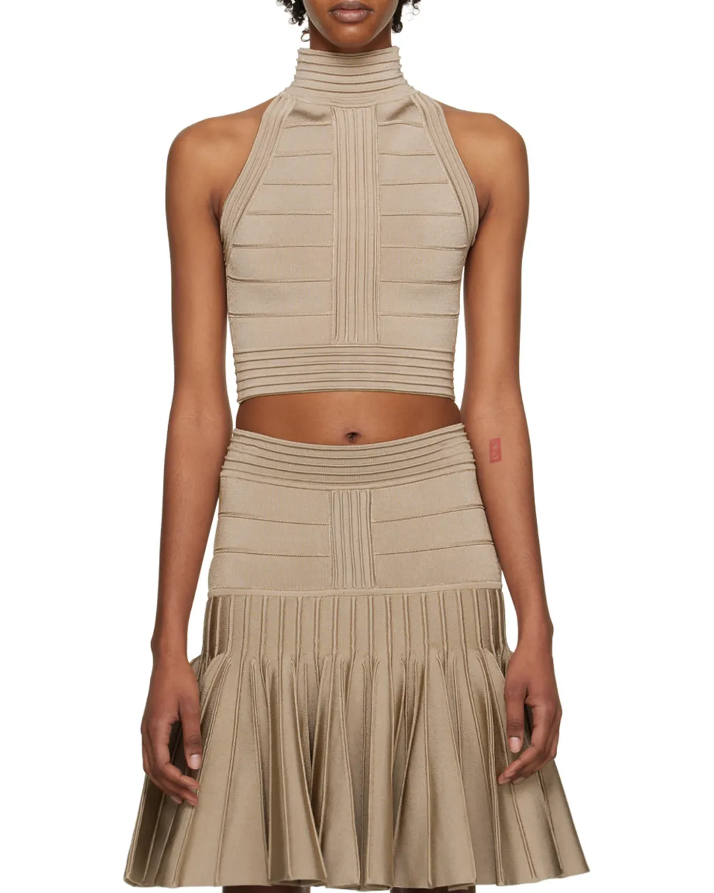 High Neck Seam Detailed Cropped Top