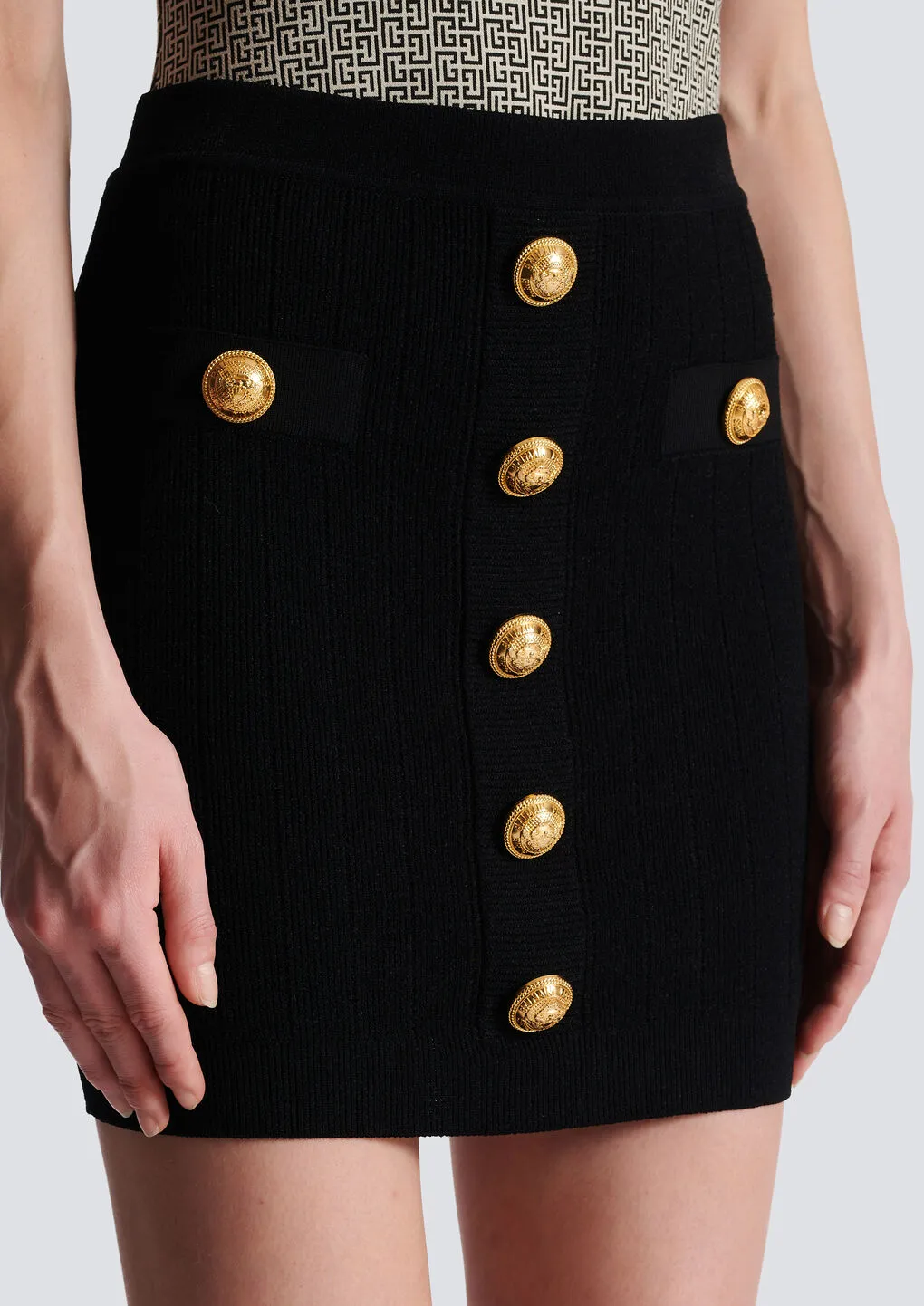 Button Embellished Knitted Skirt