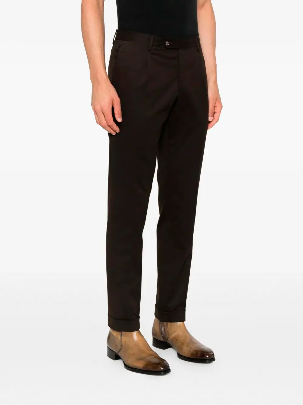 Chinos