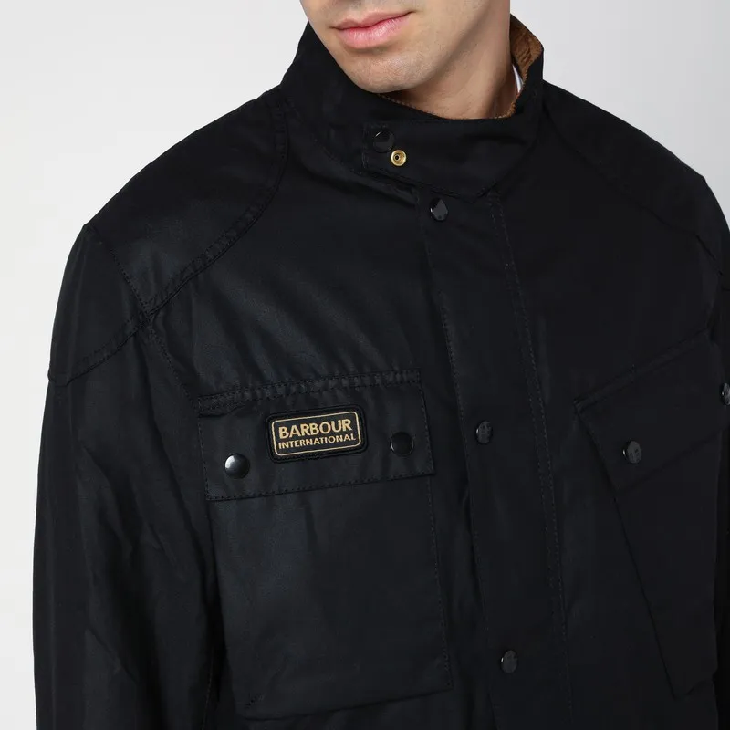 Long-Sleeved Jacket
