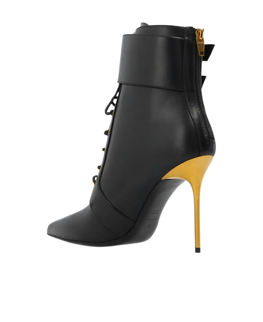 Zip-Up Pointed Toe Boots