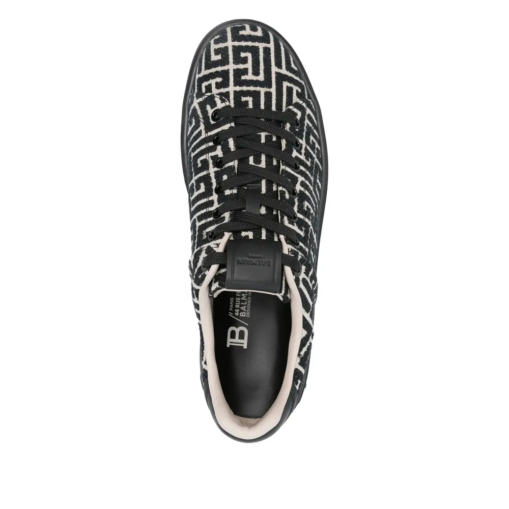 B-Court Trainers