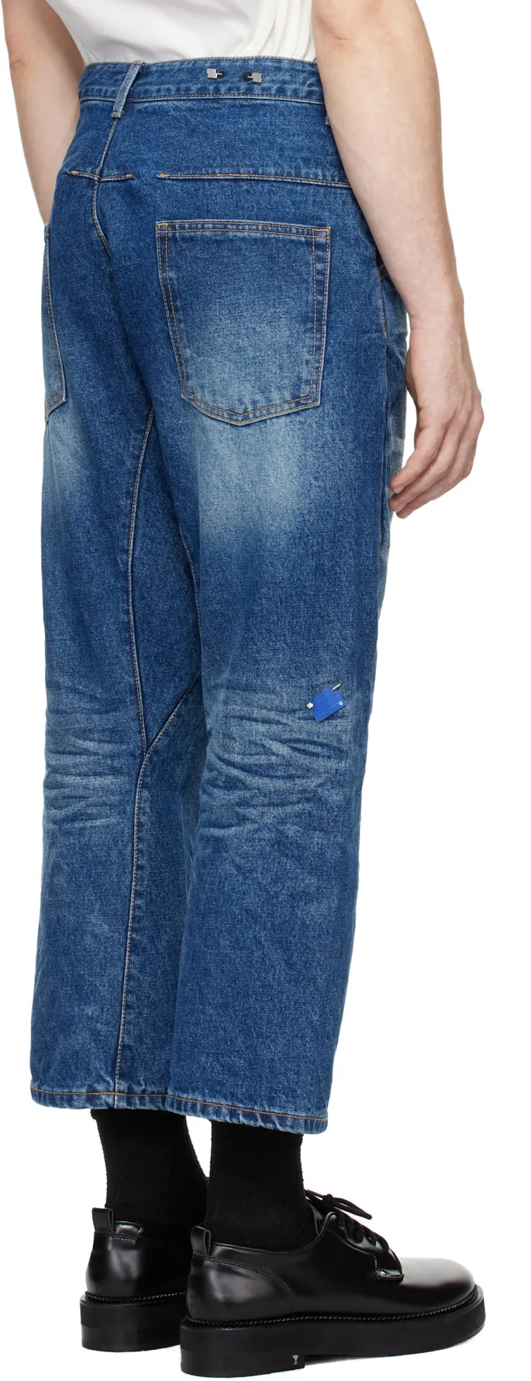 Belt-Loop Jeans