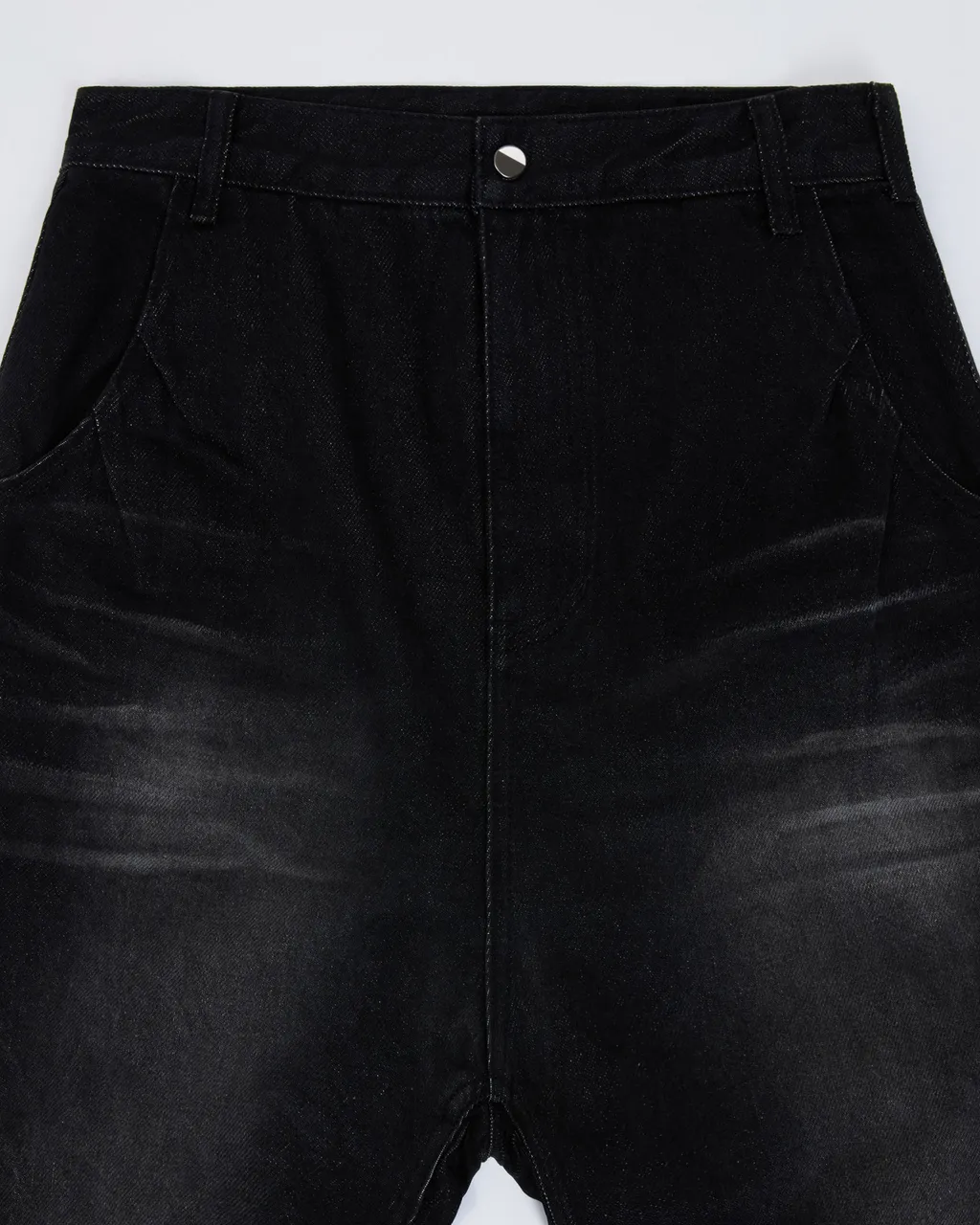 Belt-Loop Jeans
