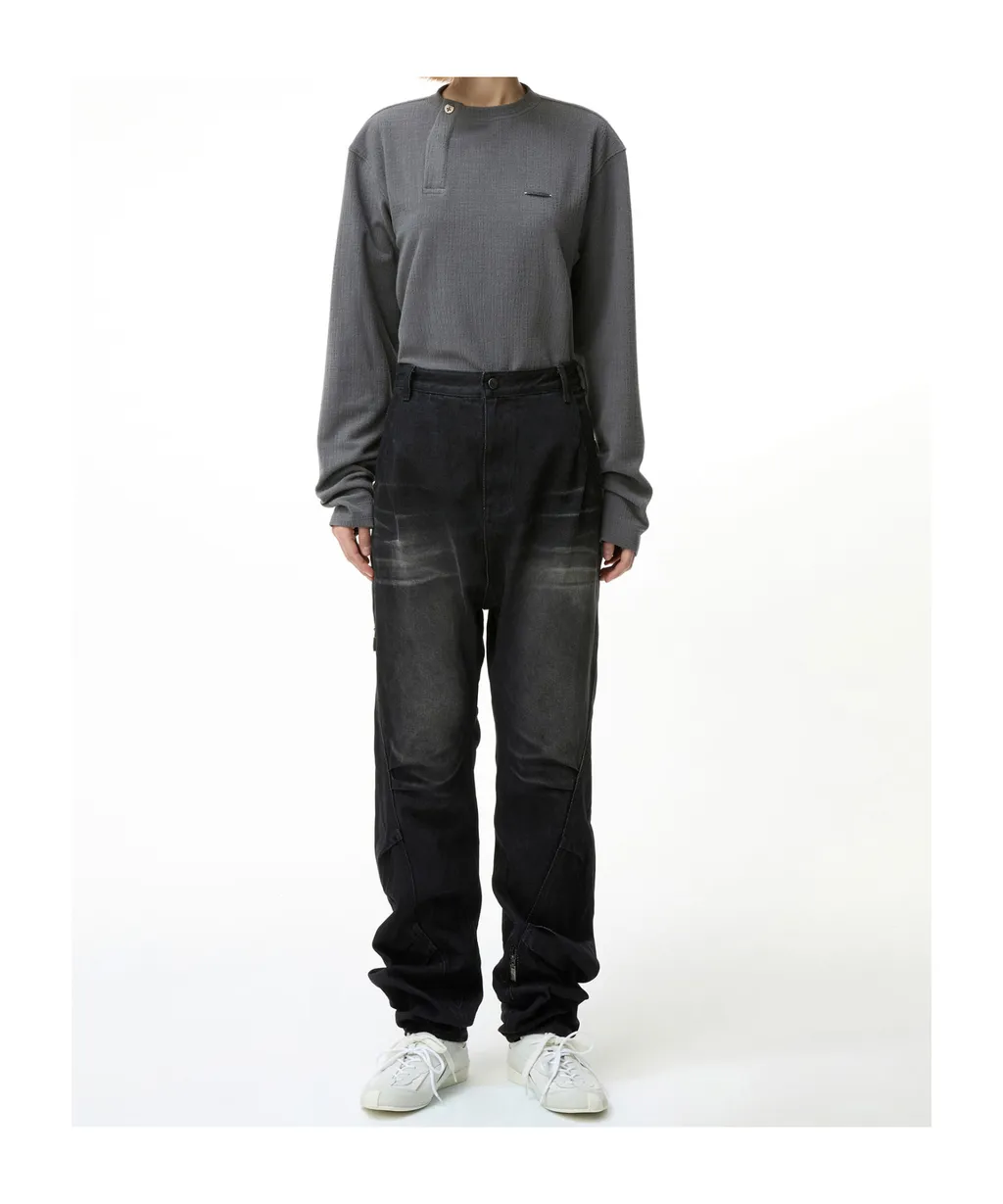 Belt-Loop Jeans