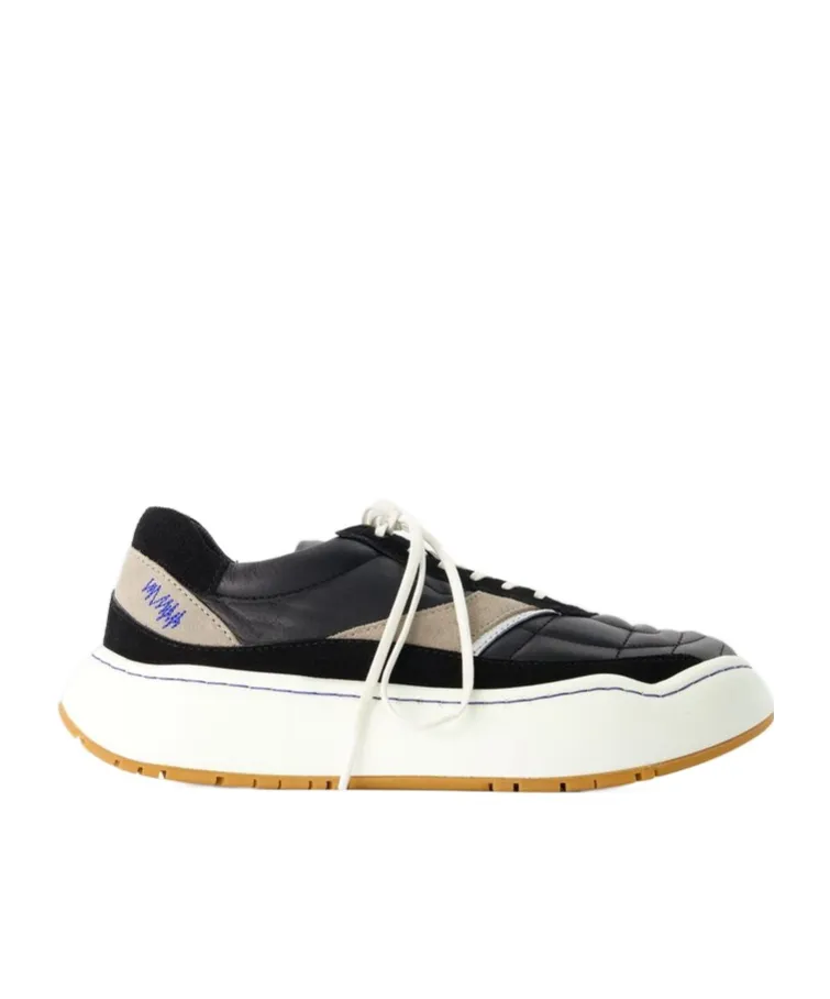 Log Baus Sneakers