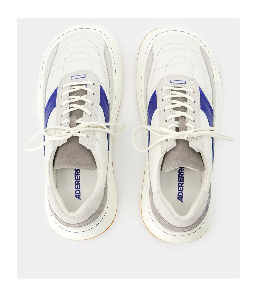 Log Baus Sneakers