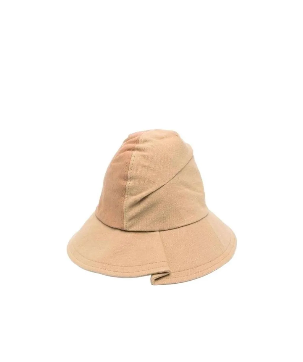Logo Hat