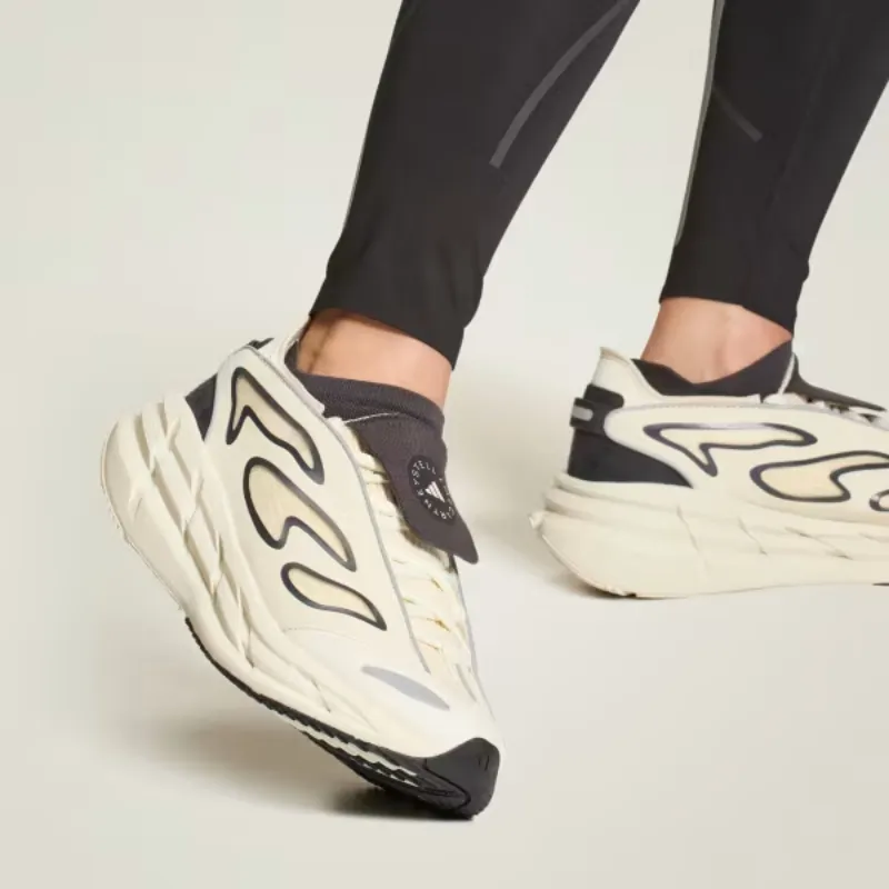 Adistar Lace-Up Sneakers