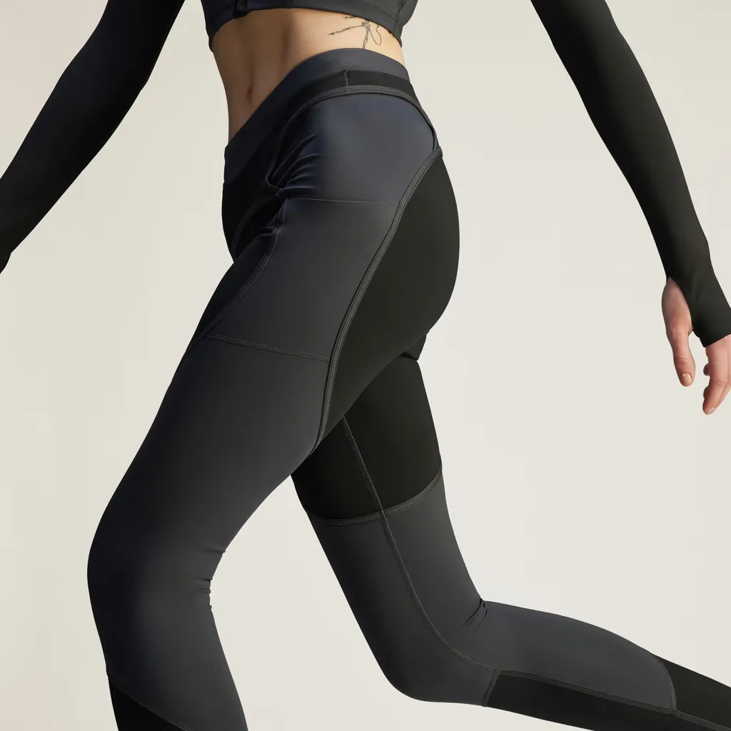 Colour-Block Performance Leggings