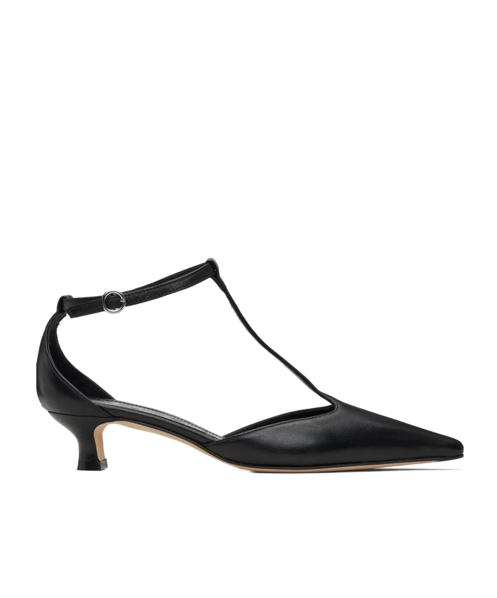 Liz T-Bar Heels