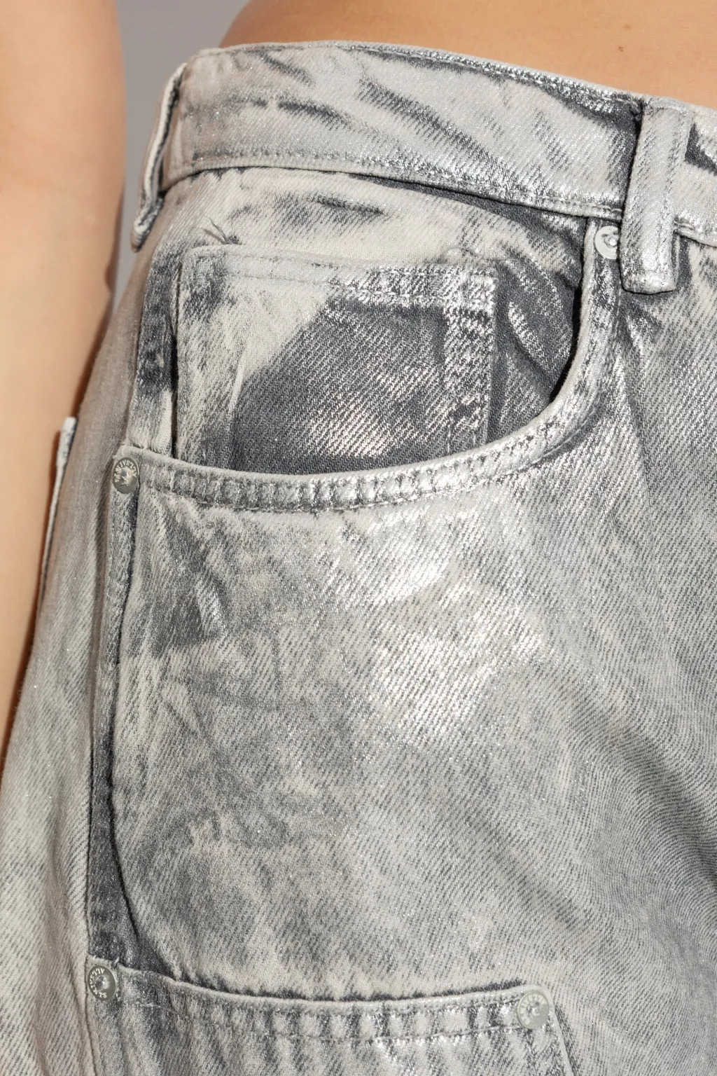 Relaxed Fit Metallic Jeans