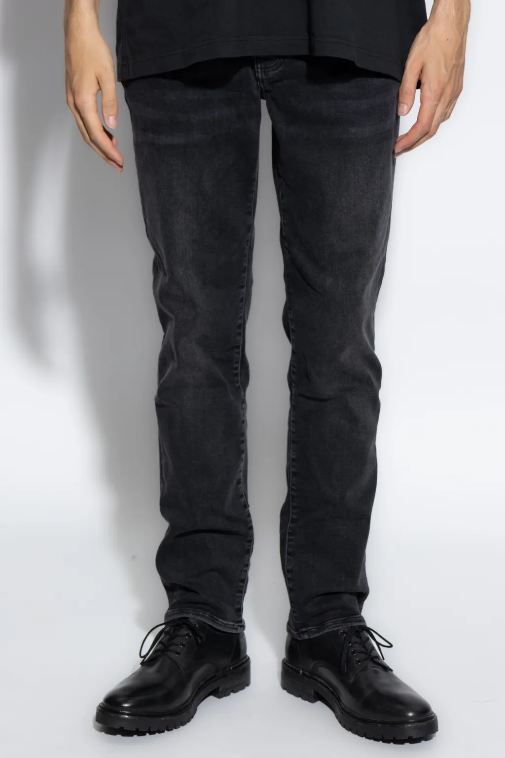 Sid Skinny Fit Jeans