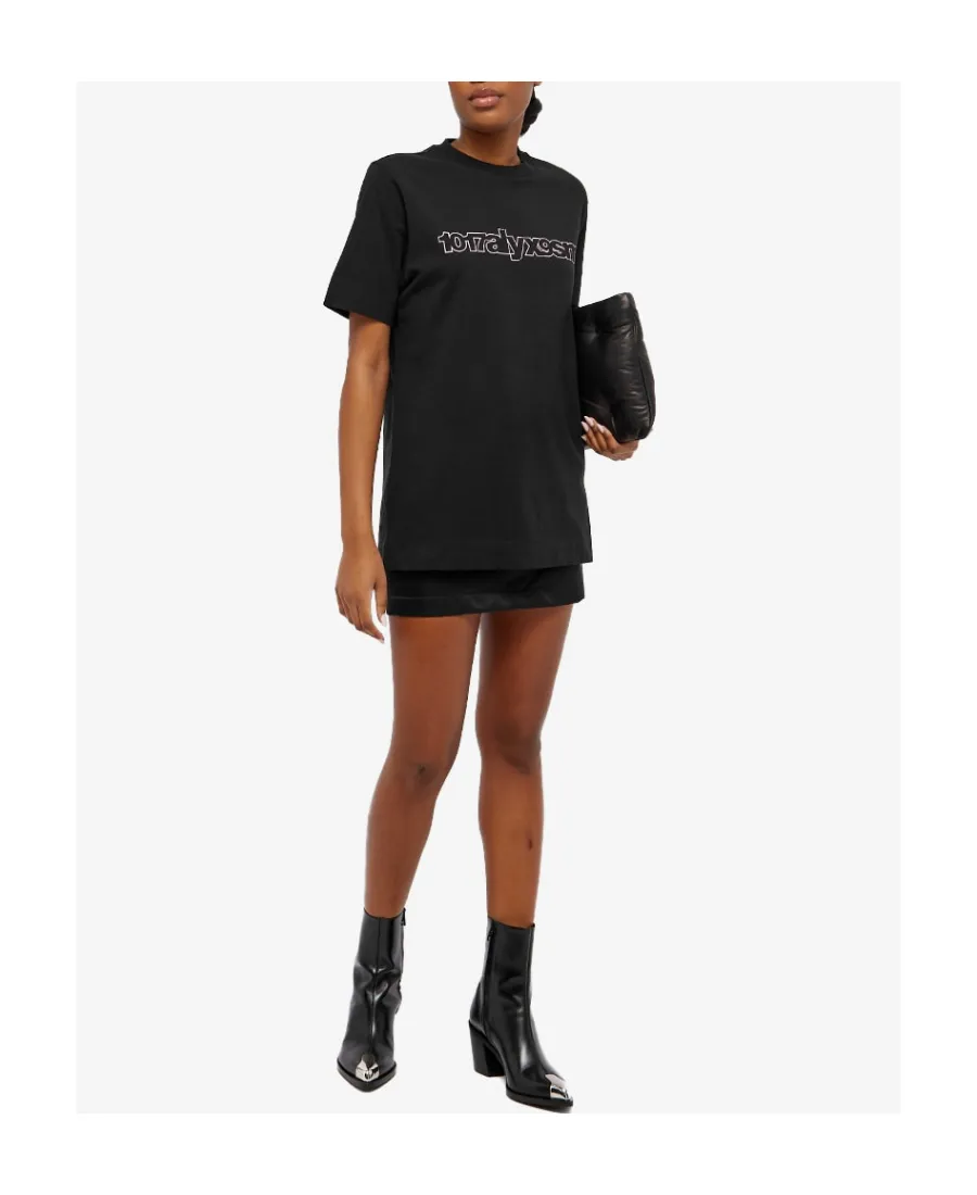 T-Shirt With Round Neck And Short Sleeves