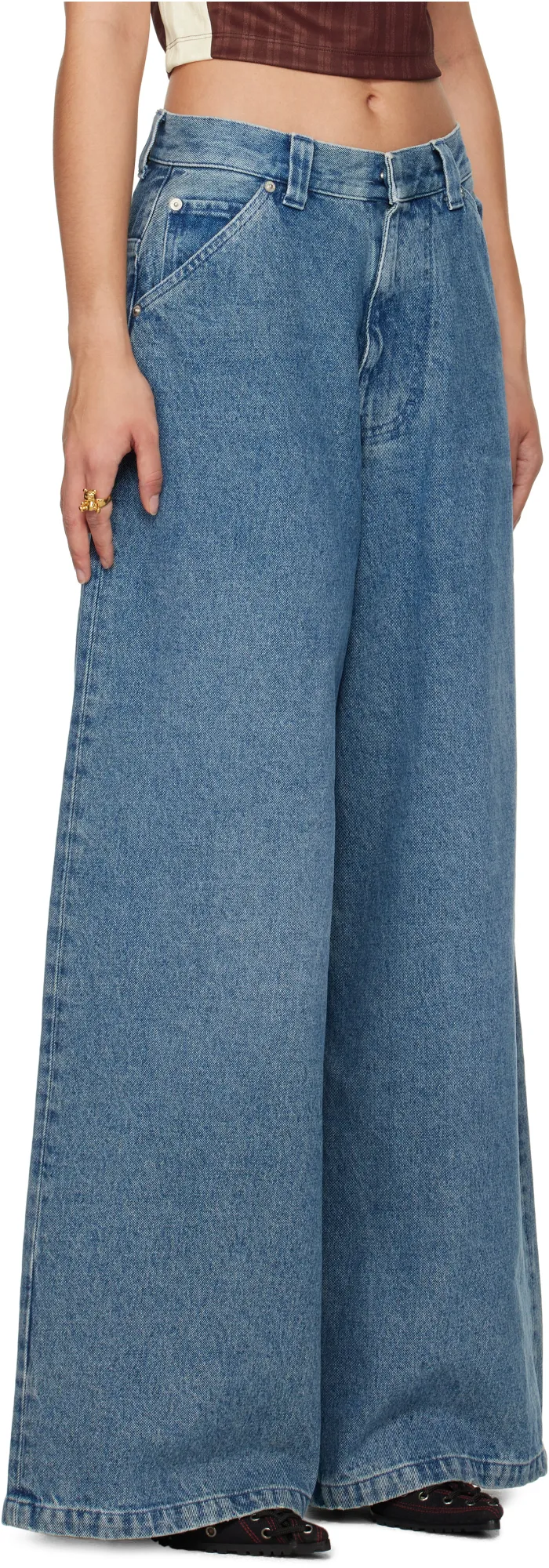 Wide-Leg Jeans