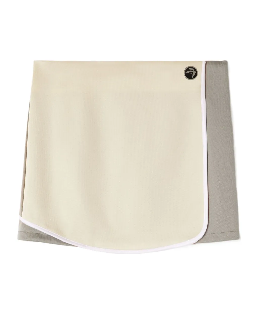 Back Pleat Detailed Mini Track Skirt
