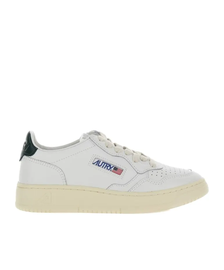 Medalist Low-Top Sneakers
