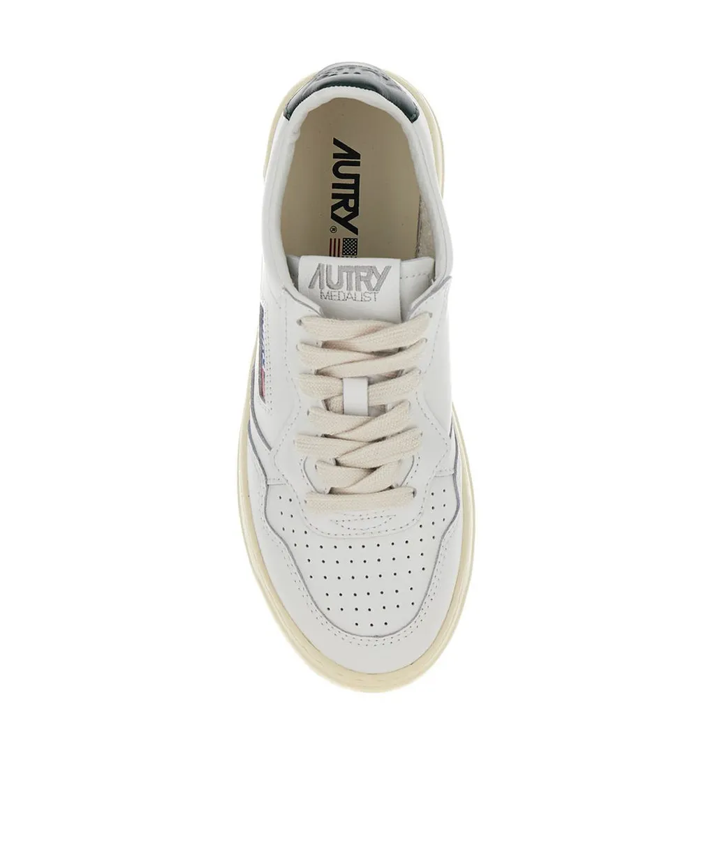 Medalist Low-Top Sneakers