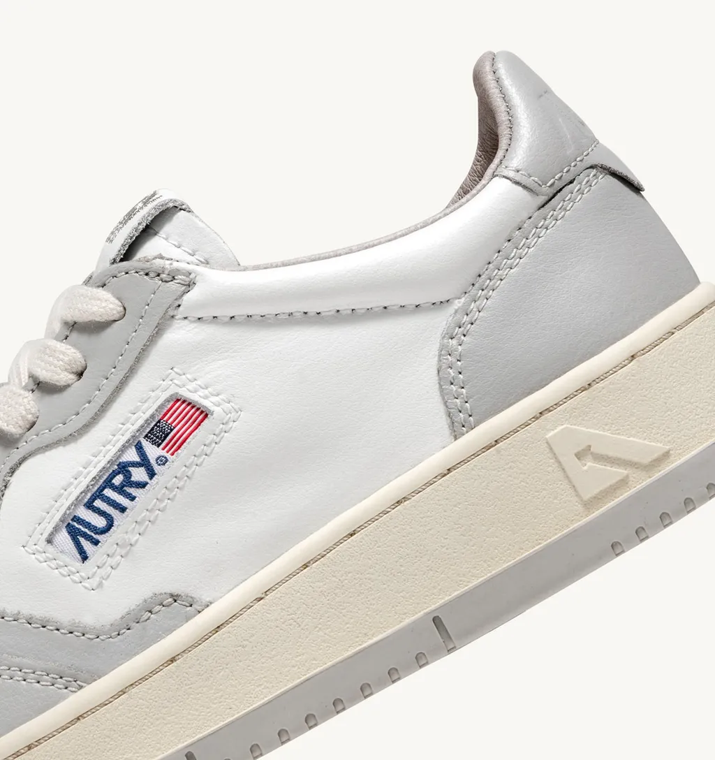 Logo Patch Low-Top Sneakers