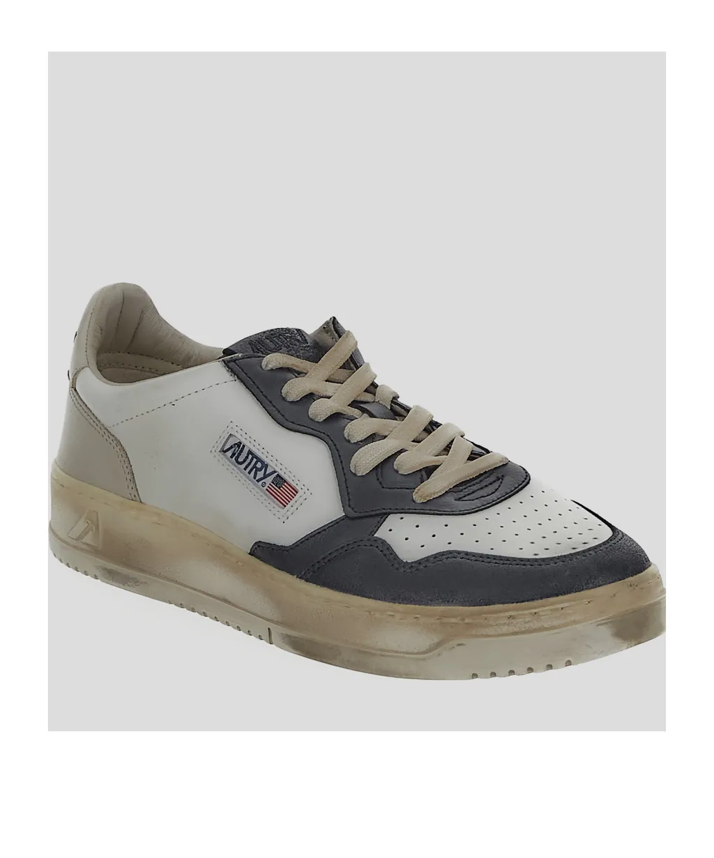 Super Vintage Low-Top Sneakers