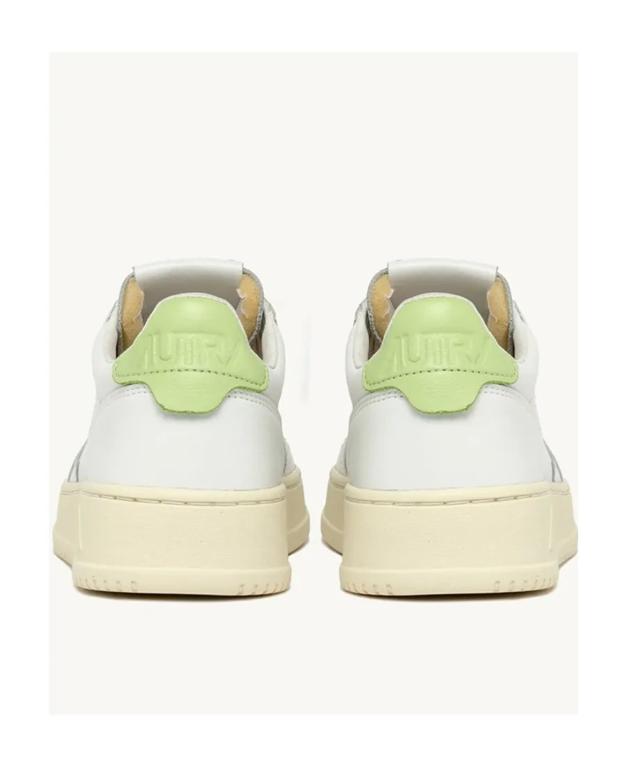 Medalist Low-Top Sneakers