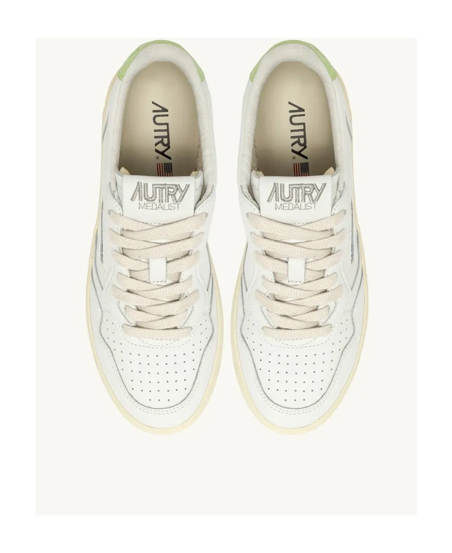 Medalist Low-Top Sneakers