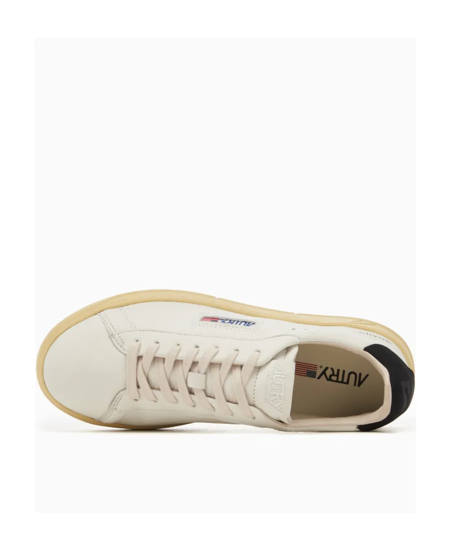 Low Top Sneakers