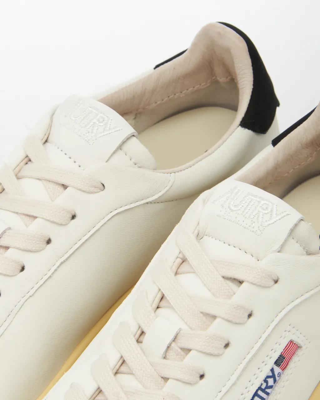 Low Top Sneakers