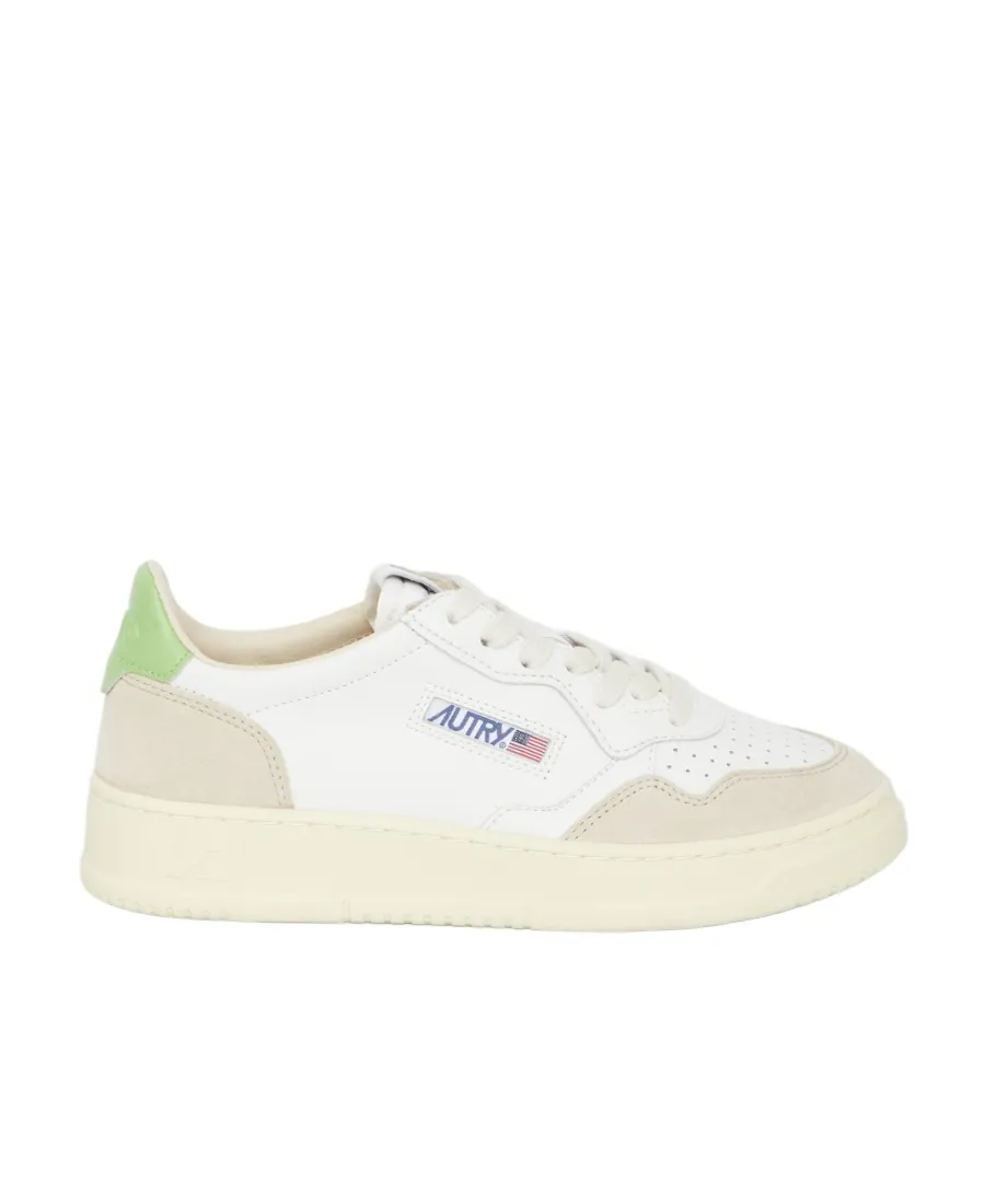Medalist Low-Top Sneakers